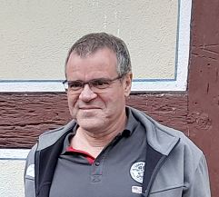 UWE<br>DEMUTH